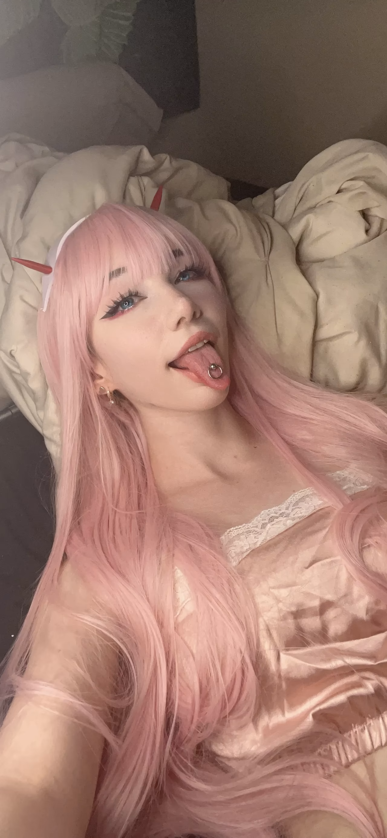 Danielle Mercedie as Zero Two — cosplay photo 38 of 110