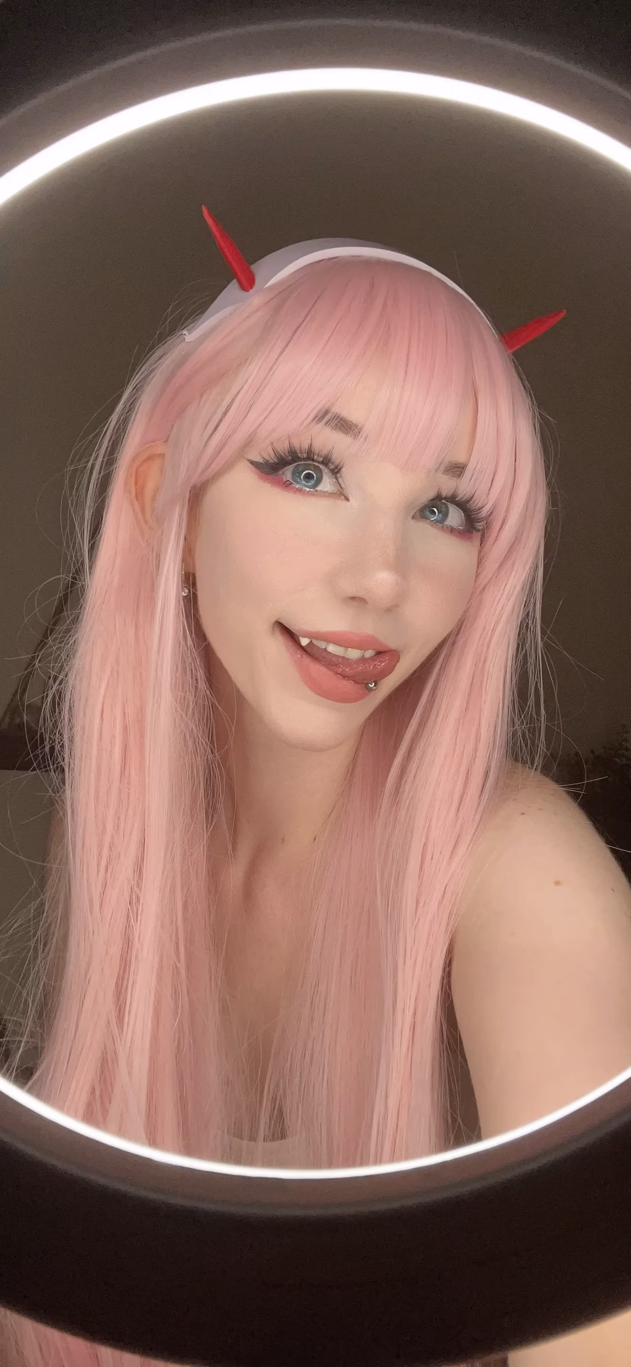 Danielle Mercedie as Zero Two — cosplay photo 67 of 110