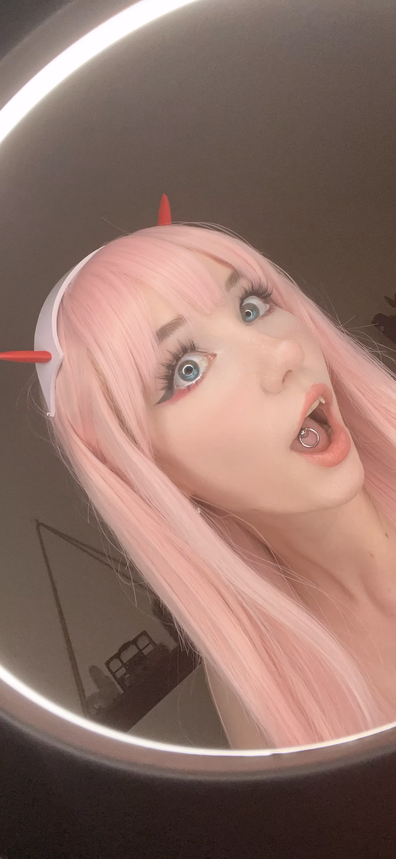 Danielle Mercedie as Zero Two — cosplay photo 78 of 110