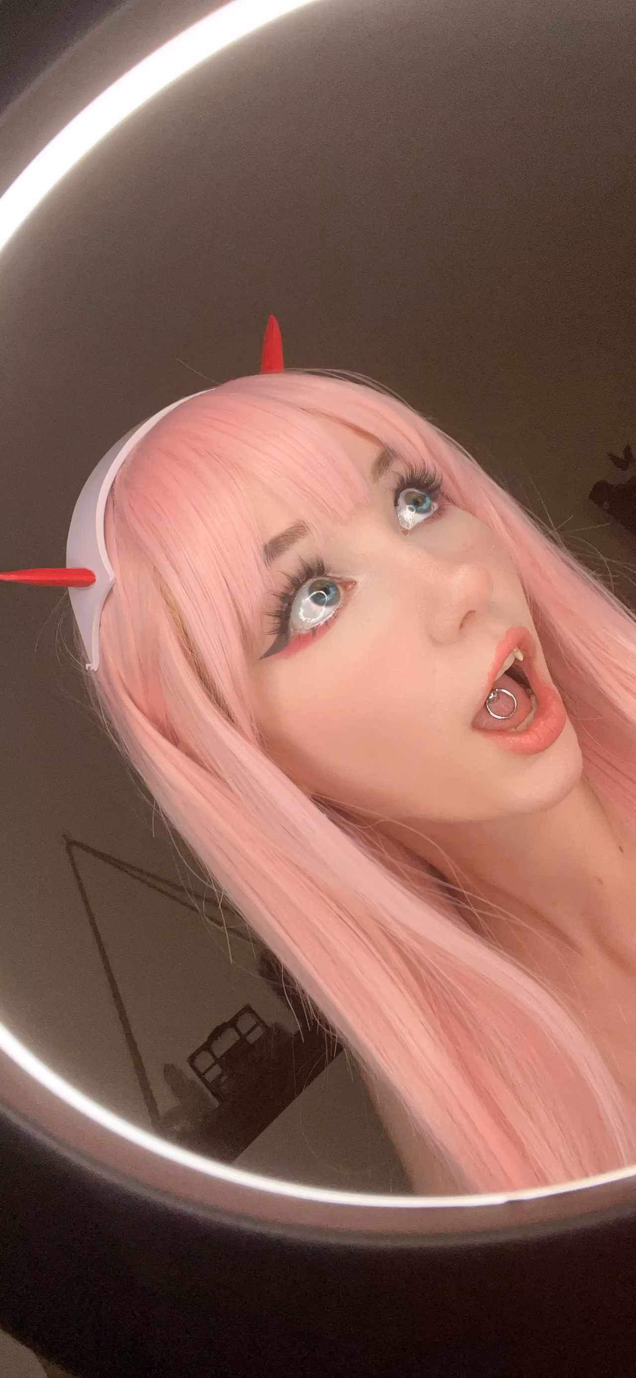 Danielle Mercedie as Zero Two — cosplay photo 79 of 110