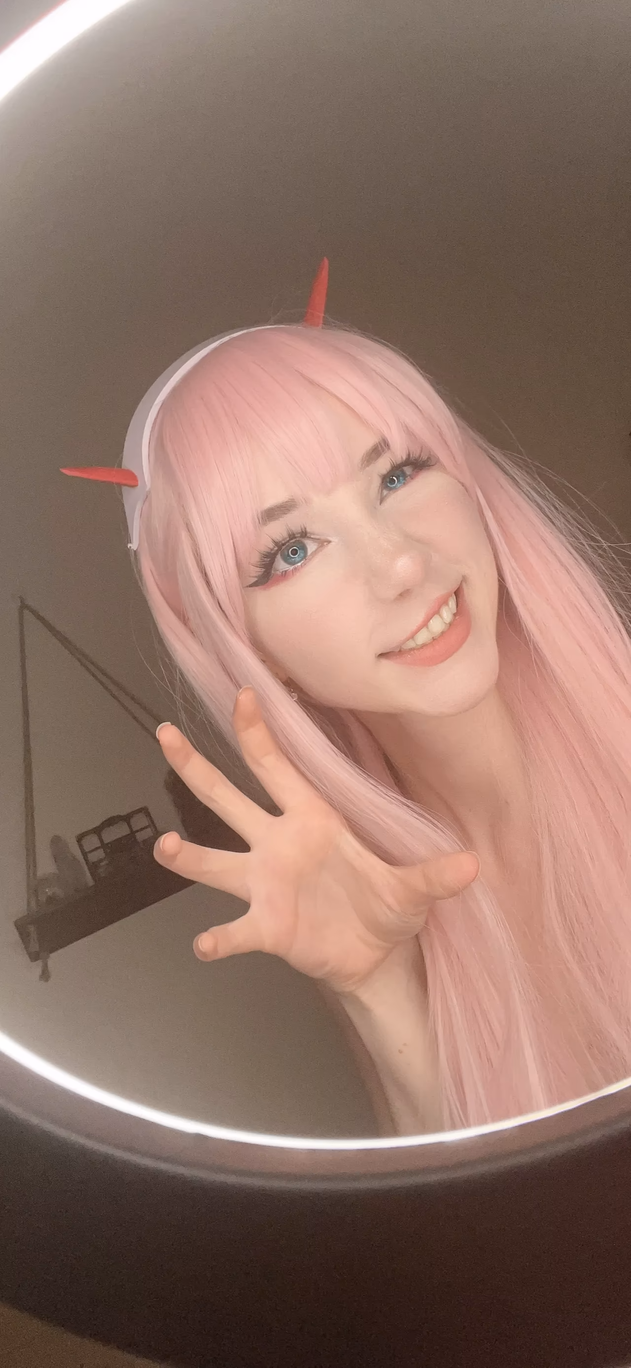 Danielle Mercedie as Zero Two — cosplay photo 81 of 110