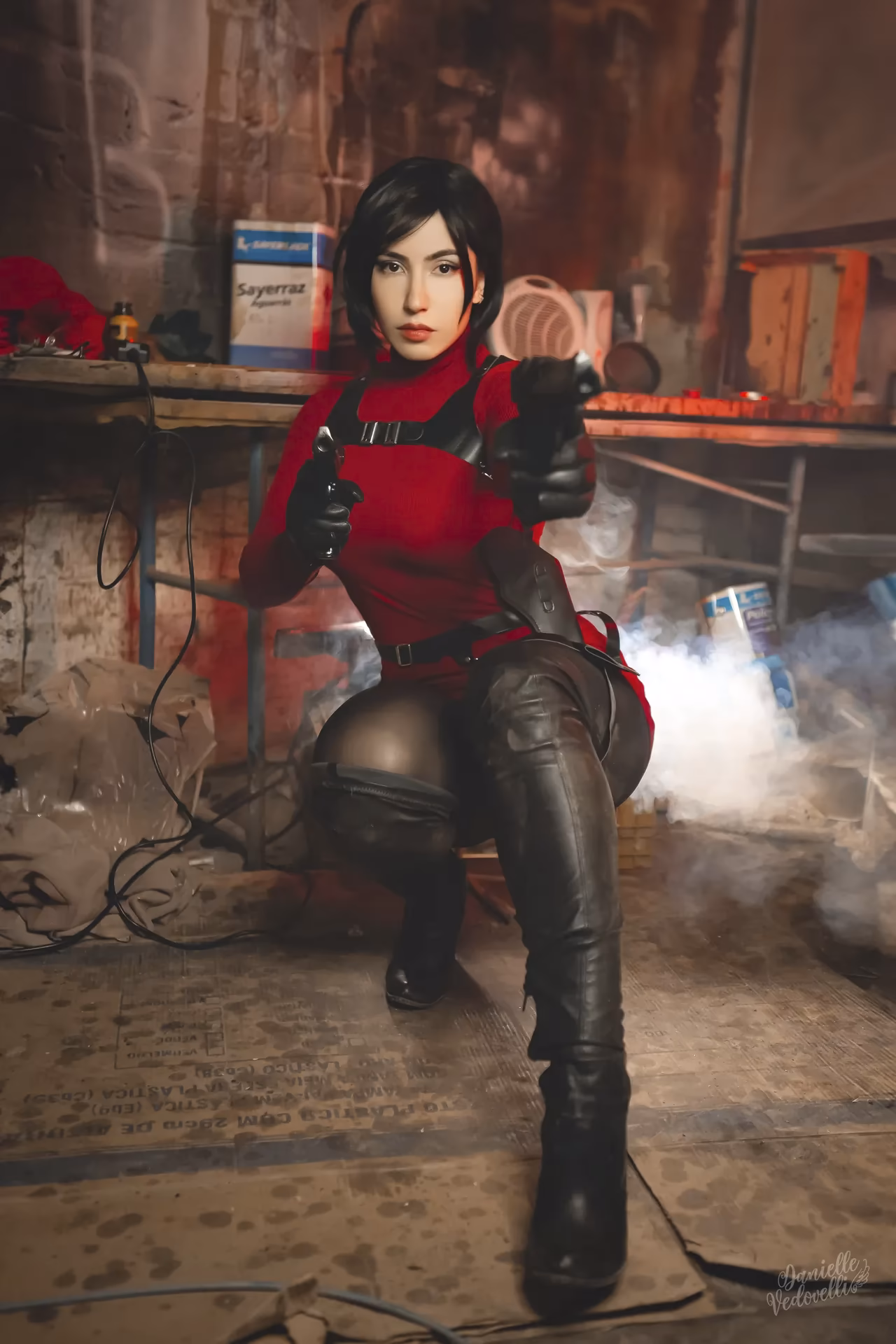 Danielle Vedovelli as Ada Wong — cosplay photo 19 of 30