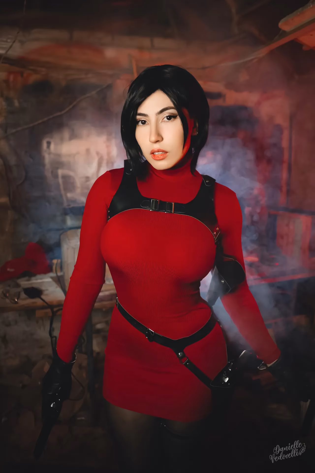 Danielle Vedovelli as Ada Wong — cosplay photo 26 of 30