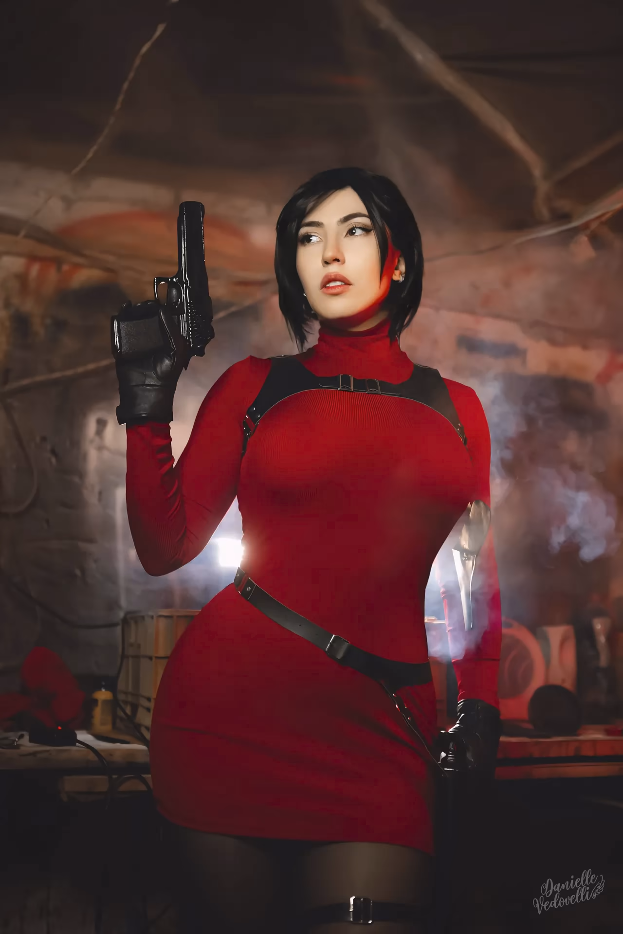 Danielle Vedovelli as Ada Wong — cosplay photo 27 of 30
