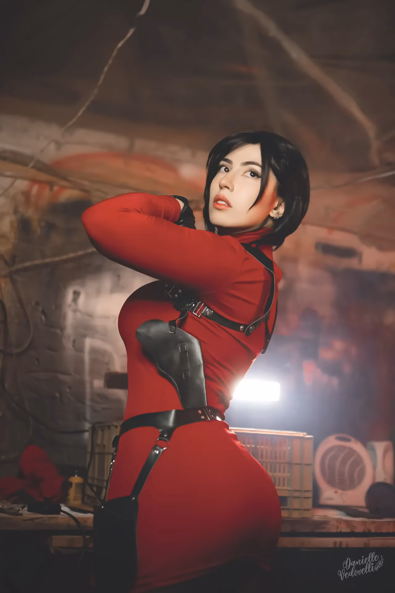 Danielle Vedovelli as Ada Wong — cosplay photo 8 of 30