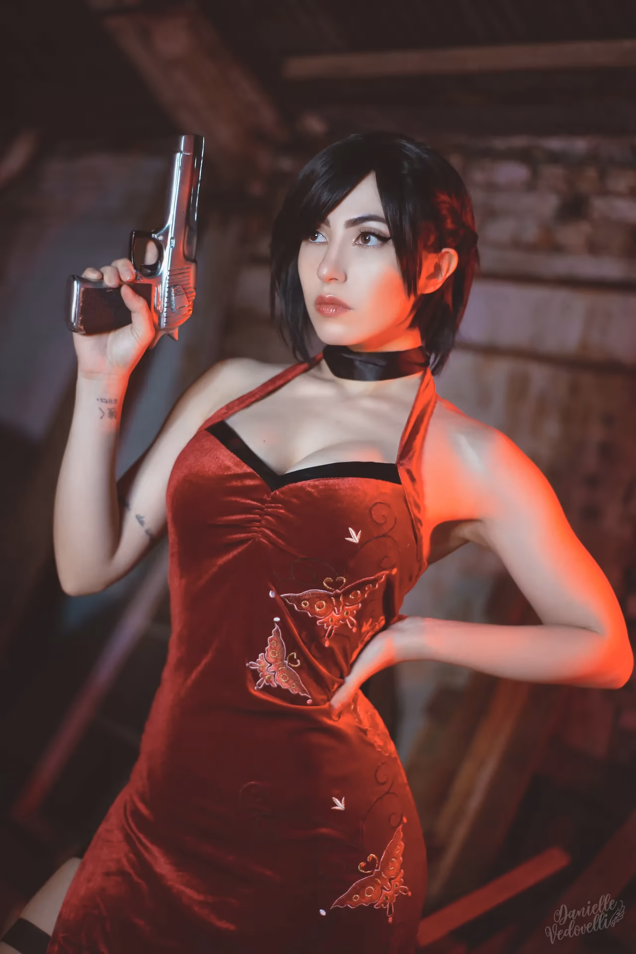 Danielle Vedovelli as Ada Wong — cosplay photo 17 of 40