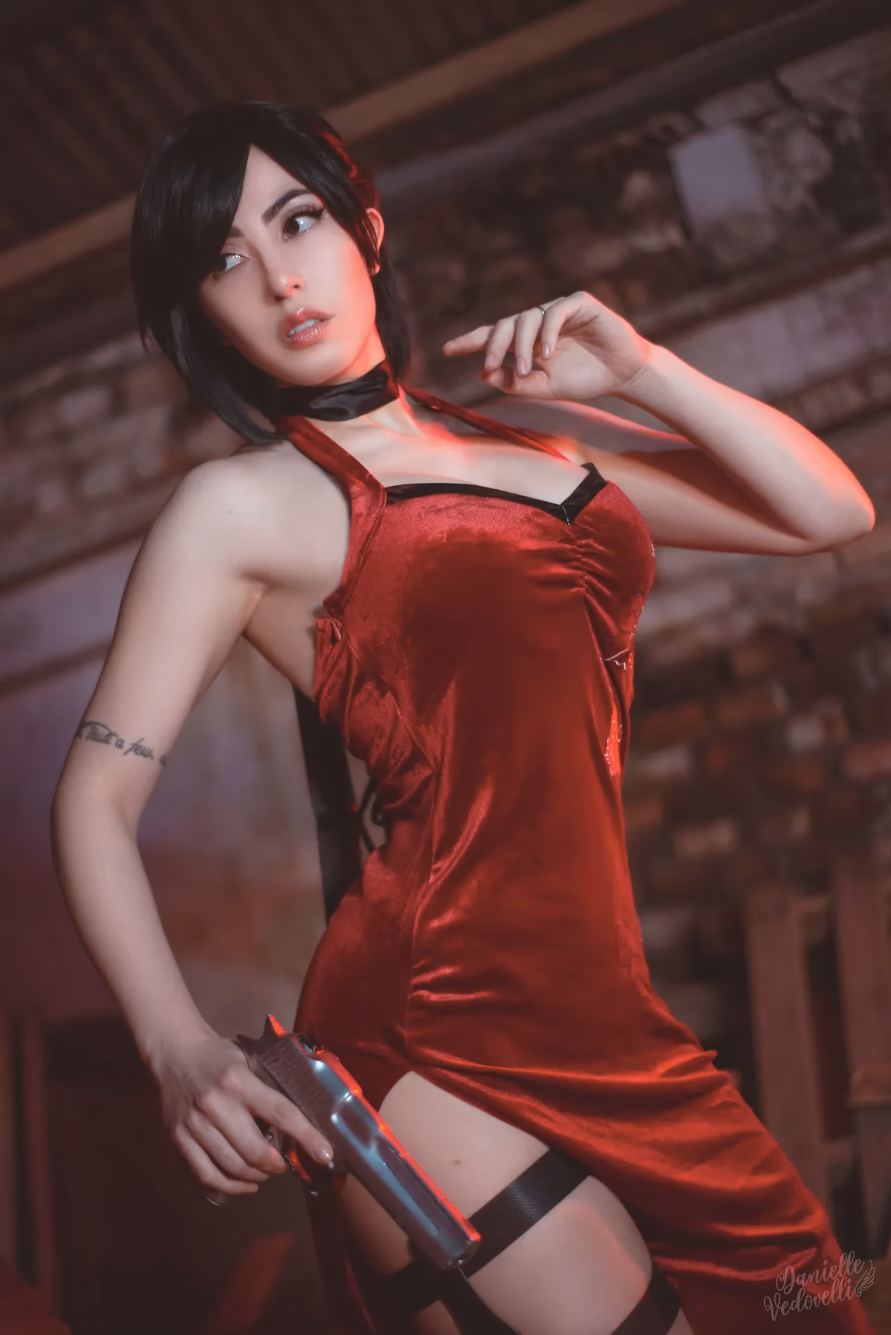 Danielle Vedovelli as Ada Wong — cosplay photo 27 of 40