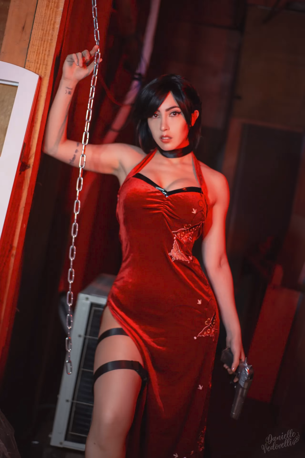 Danielle Vedovelli as Ada Wong — cosplay photo 30 of 40