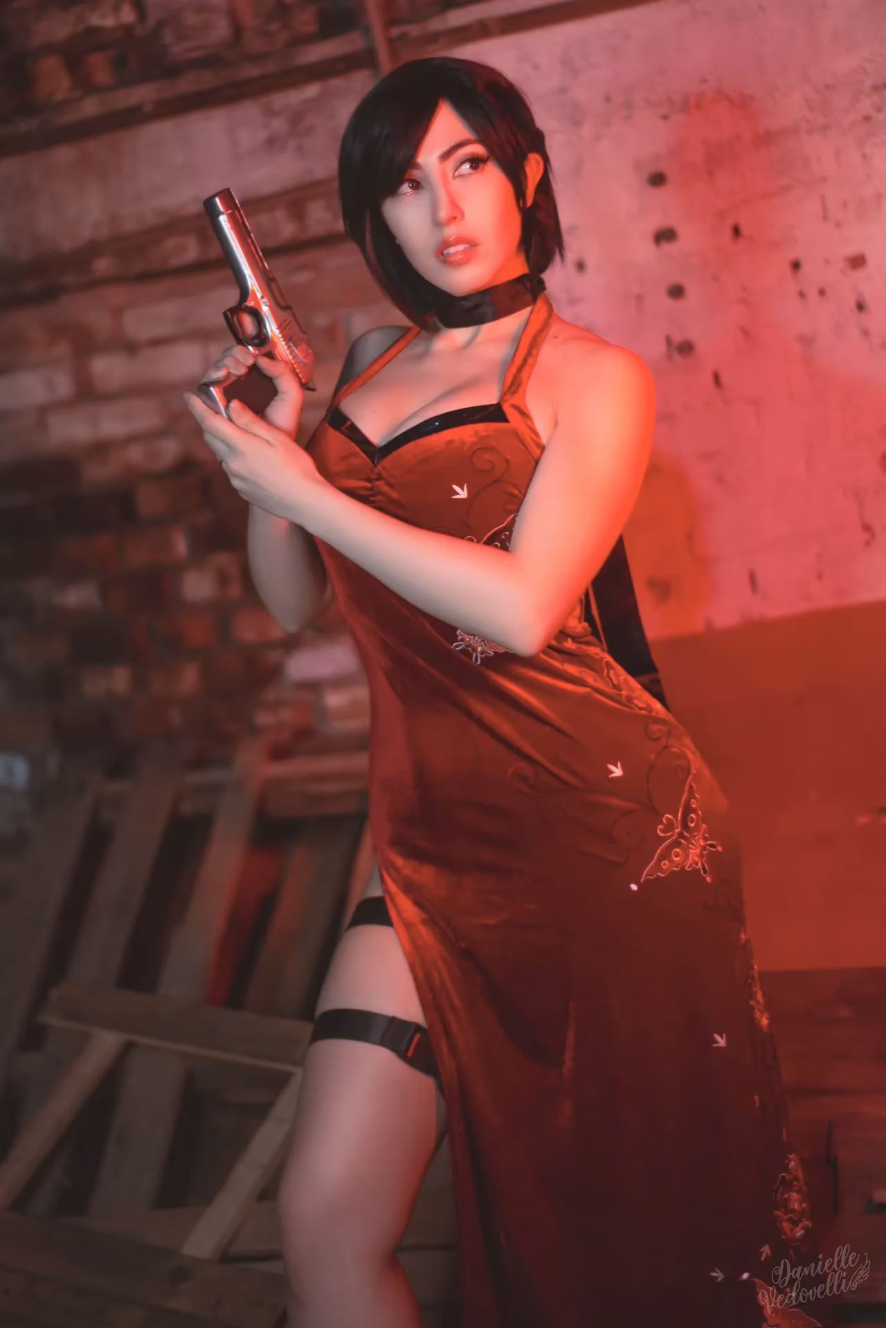 Danielle Vedovelli as Ada Wong — cosplay photo 34 of 40