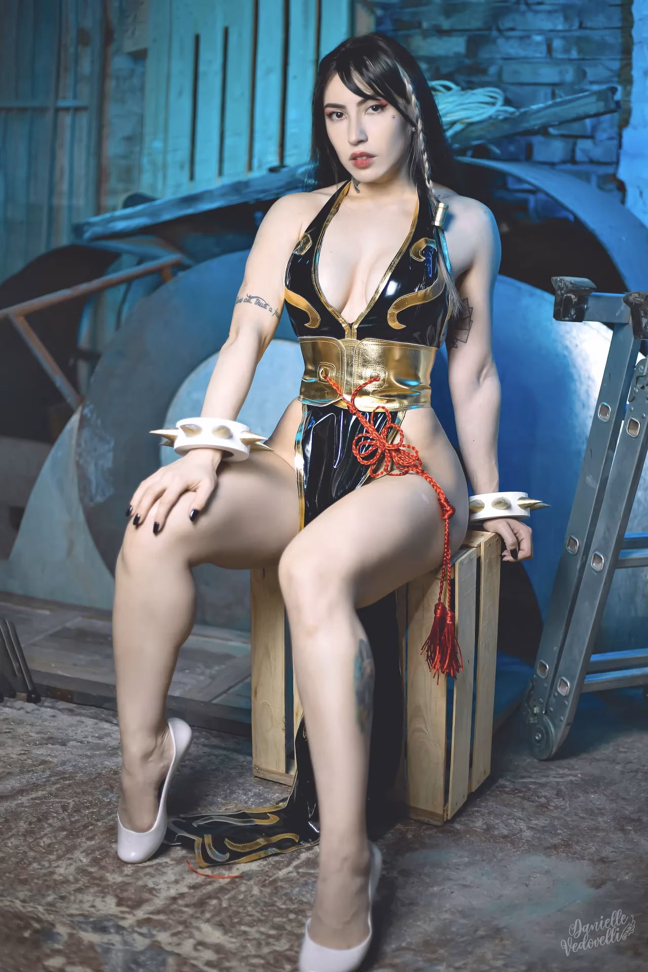 Danielle Vedovelli as Chun-Li — cosplay photo 34 of 68