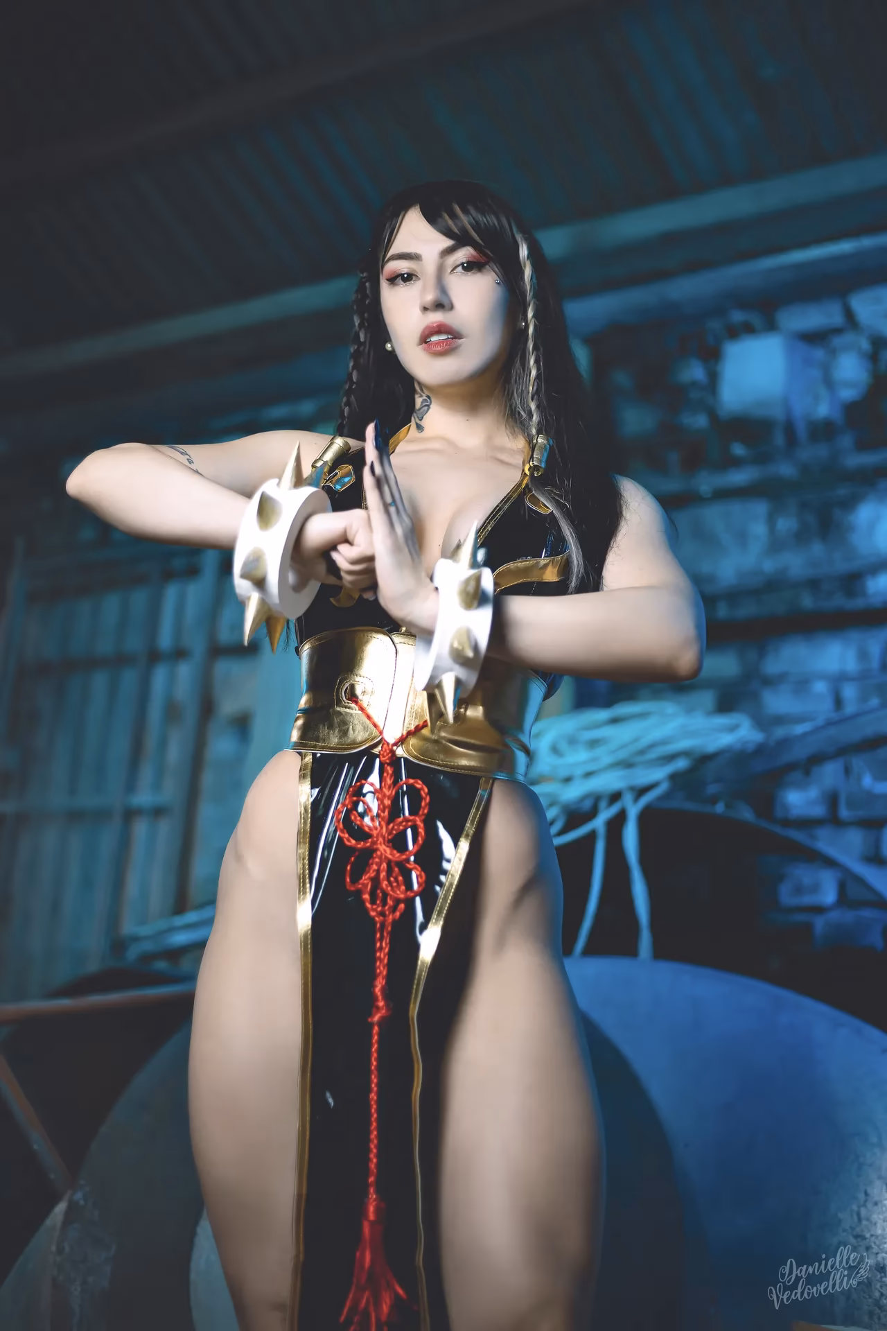 Danielle Vedovelli as Chun-Li — cosplay photo 43 of 68