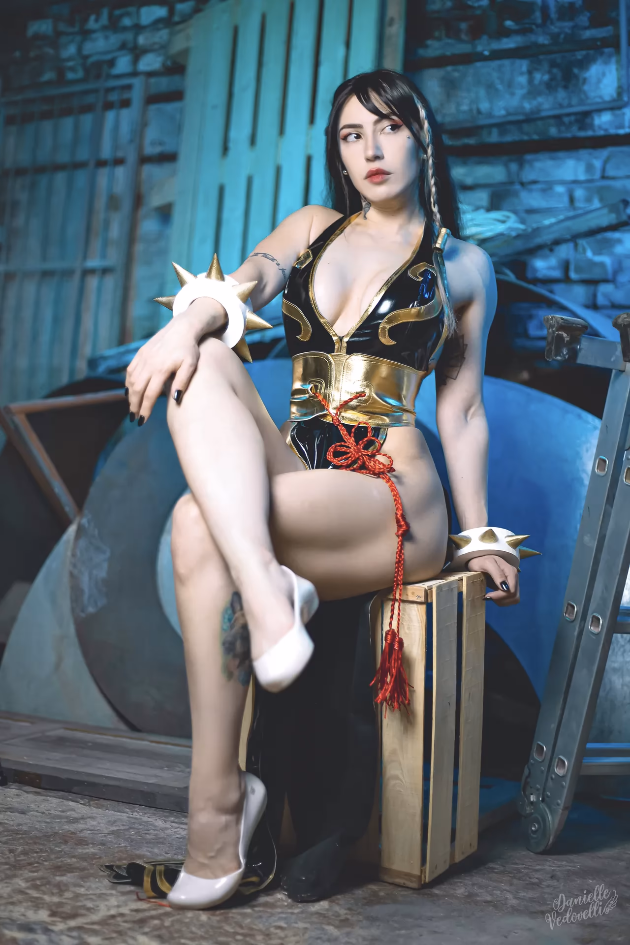 Danielle Vedovelli as Chun-Li — cosplay photo 46 of 68