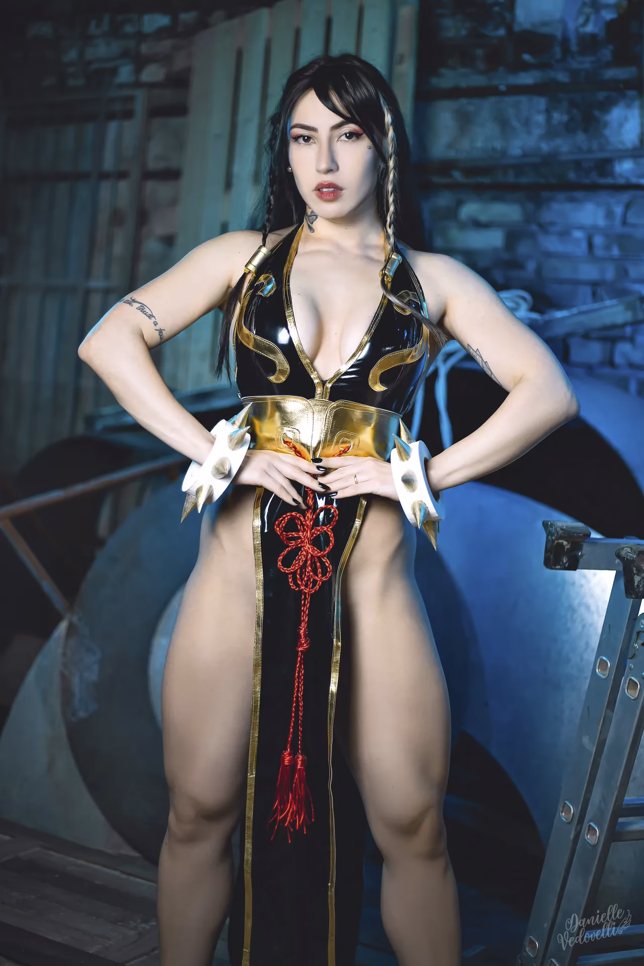 Danielle Vedovelli as Chun-Li — cosplay photo 47 of 68