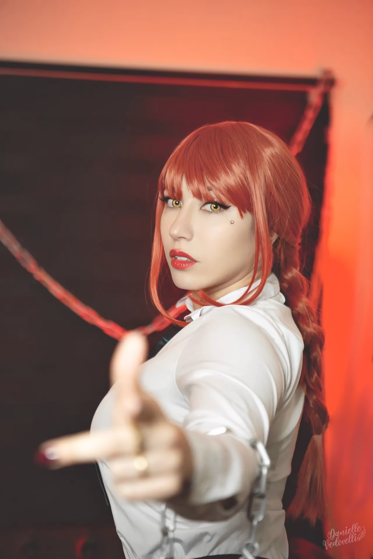 Danielle Vedovelli as Makima — cosplay photo 23 of 30