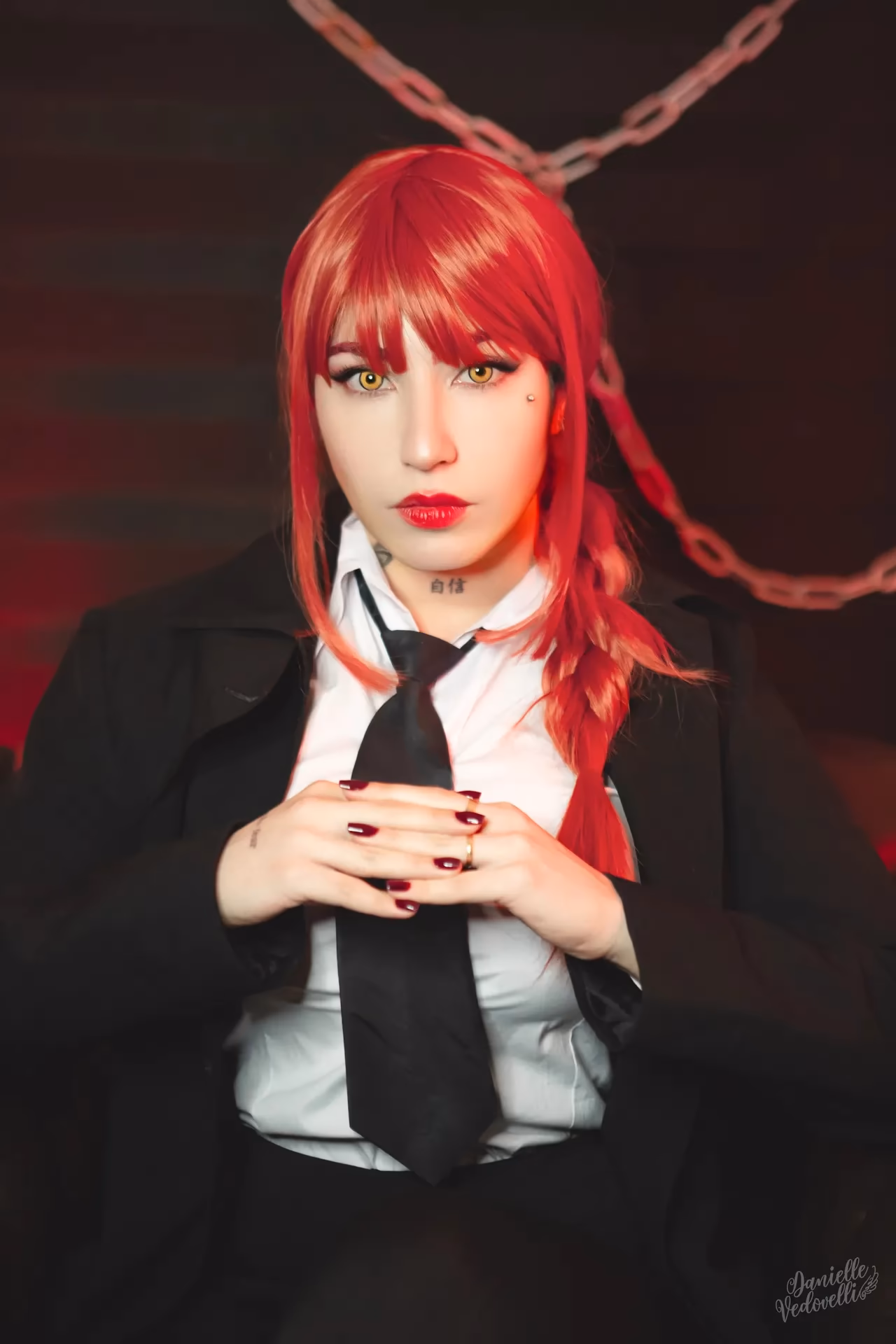 Danielle Vedovelli as Makima — cosplay photo 28 of 30
