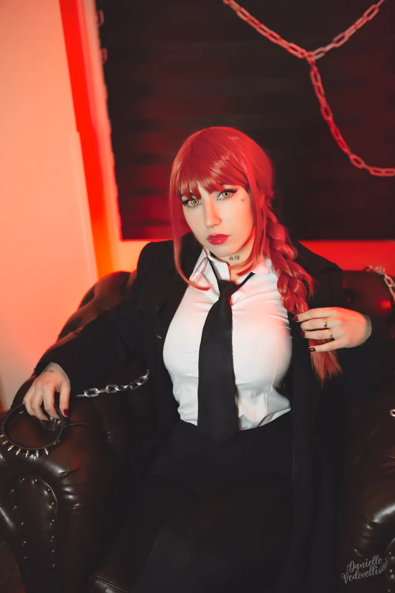 Danielle Vedovelli as Makima — cosplay photo 3 of 30