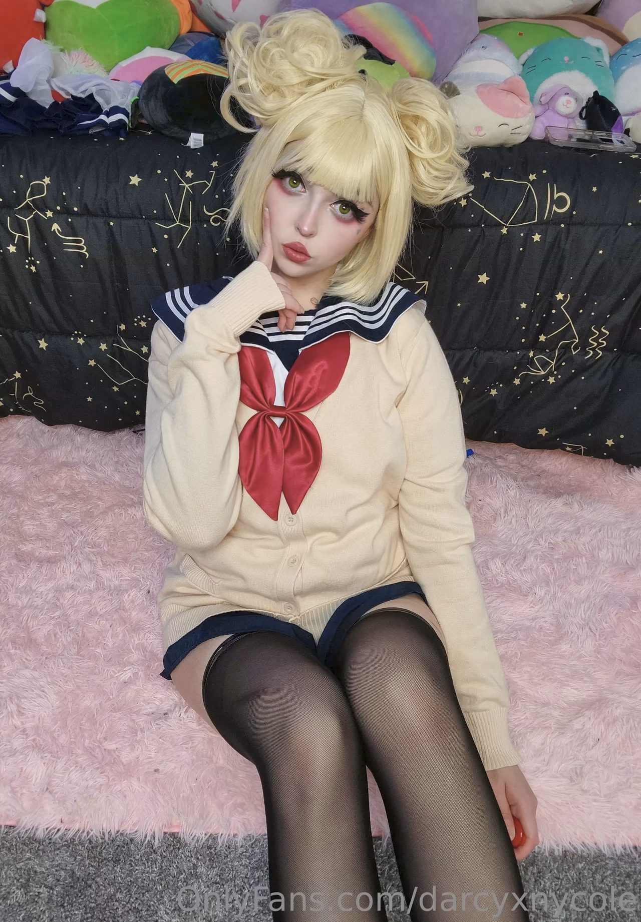 Darcy Nycole as Himiko Toga — cosplay photo 5 of 22