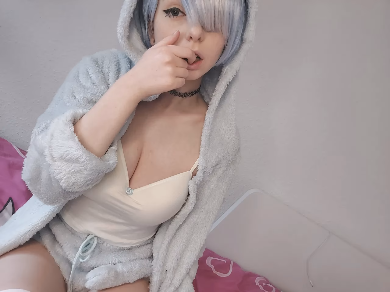 Demonkittyy as Rem — cosplay photo 29 of 75