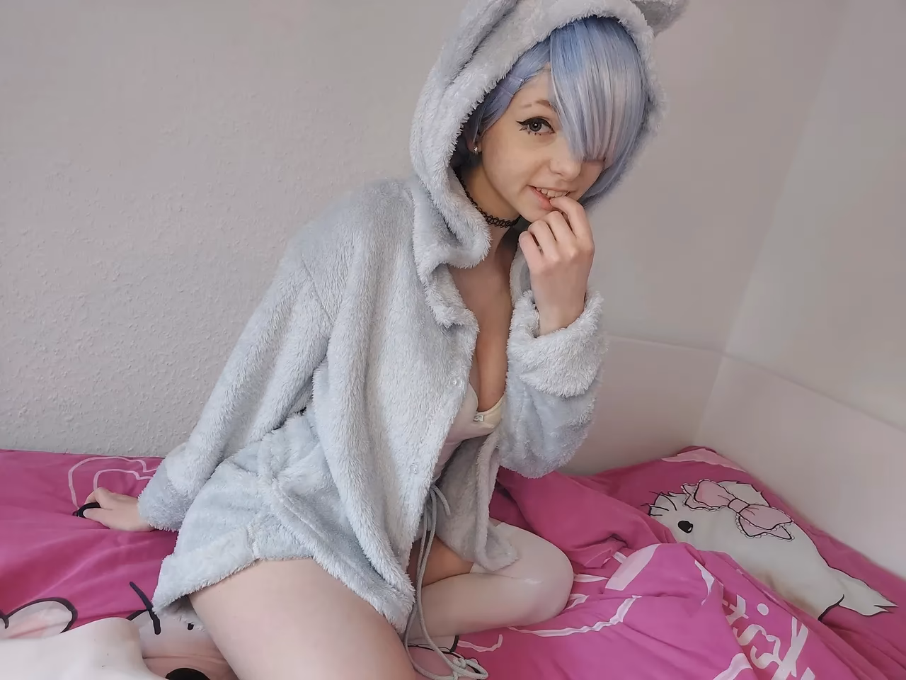 Demonkittyy as Rem — cosplay photo 6 of 75