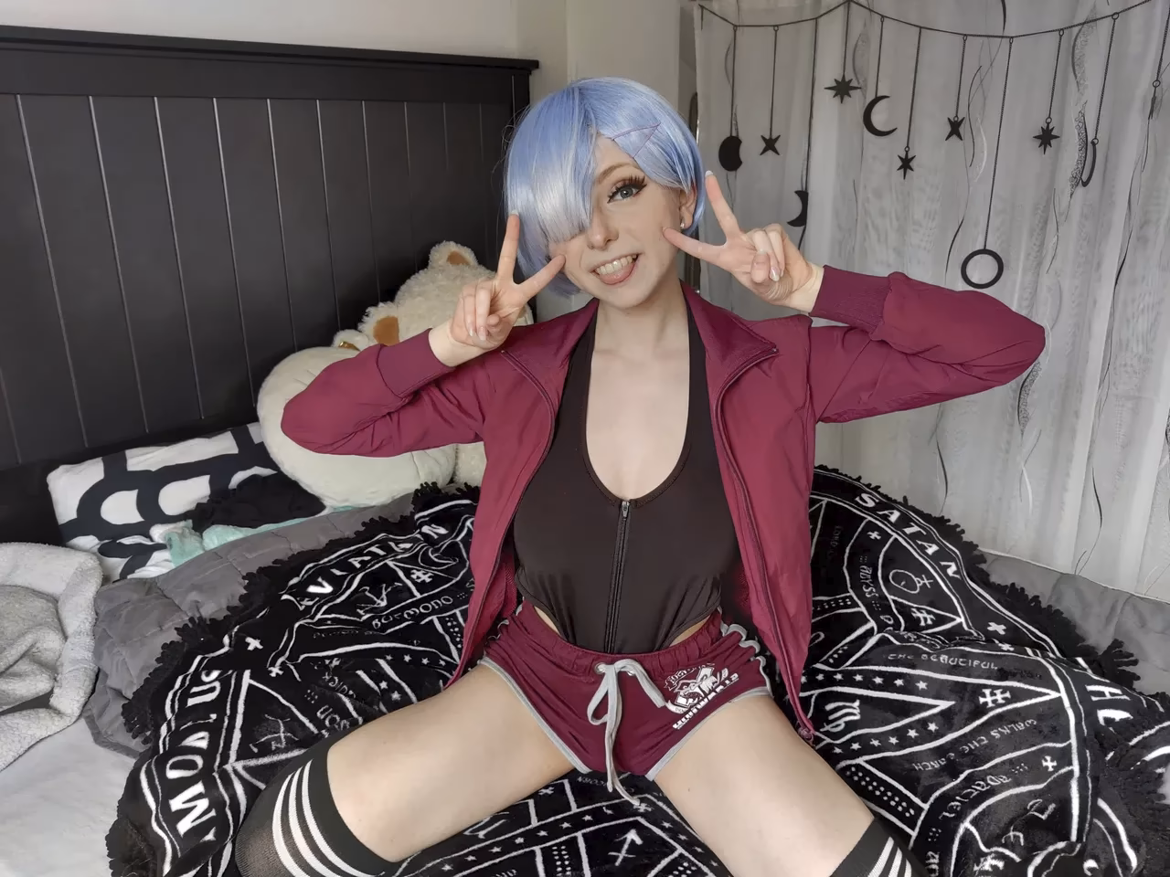 Demonkittyy as Rem — cosplay photo 8 of 111