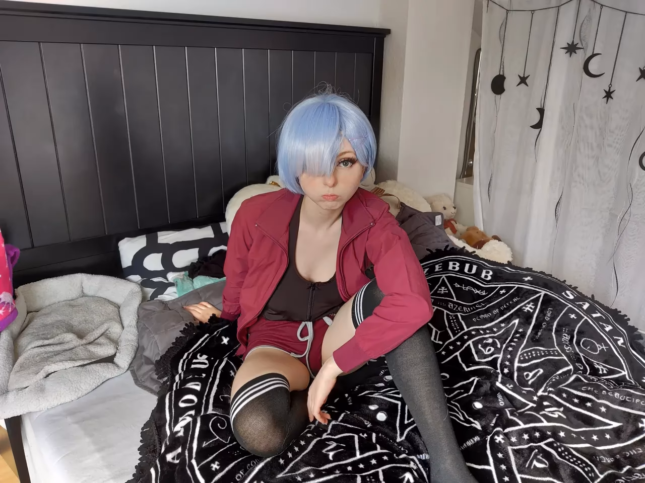 Demonkittyy as Rem — cosplay photo 9 of 111
