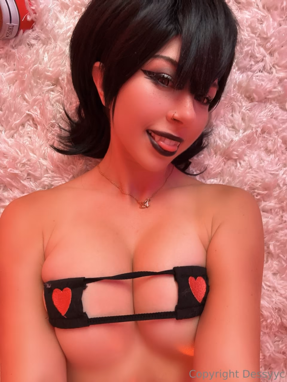 Dessyyc as Mavis Dracula — cosplay photo 11 of 35