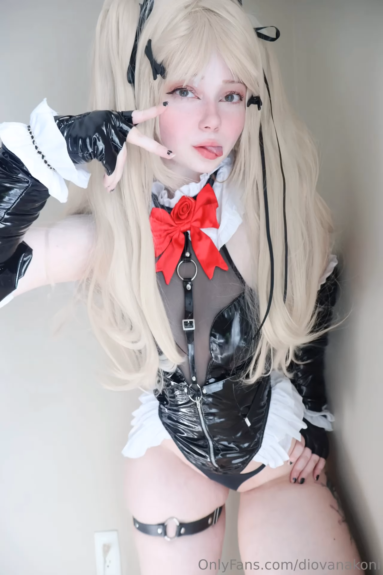 Dio Königsreuter as Marie Rose — cosplay photo 10 of 29