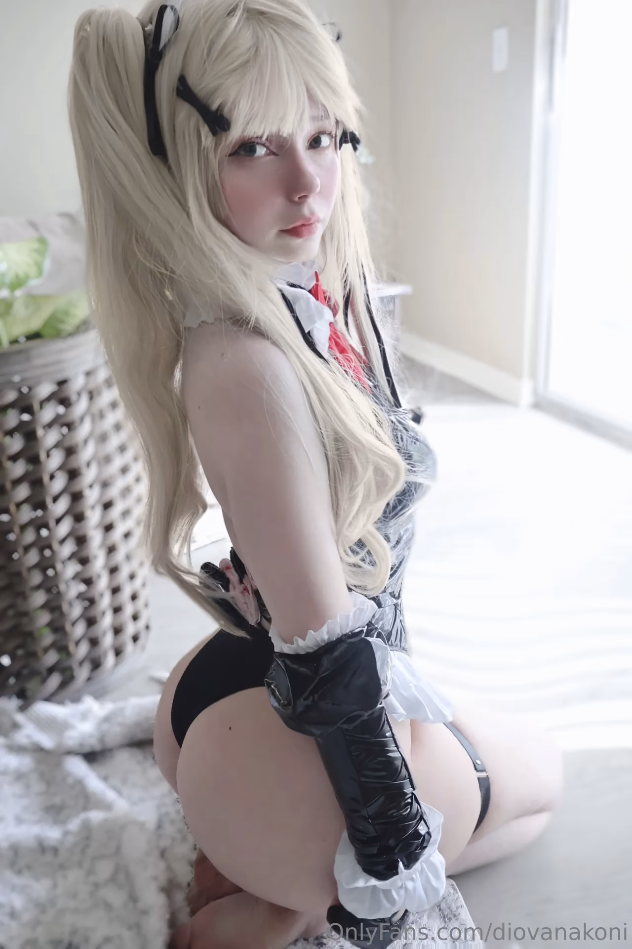 Dio Königsreuter as Marie Rose — cosplay photo 13 of 29