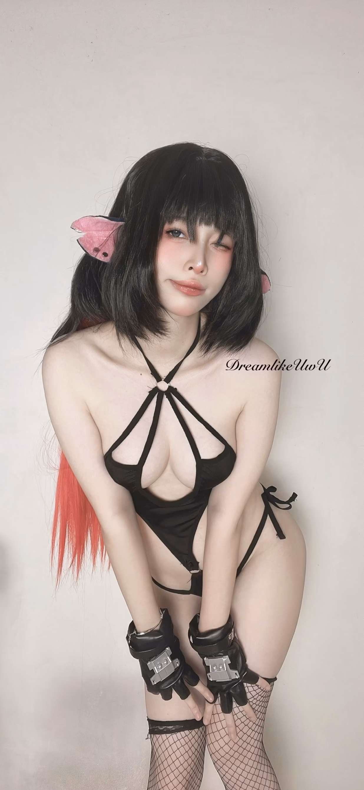 DreamlikeUwU as Jane Doe — cosplay photo 10 of 29