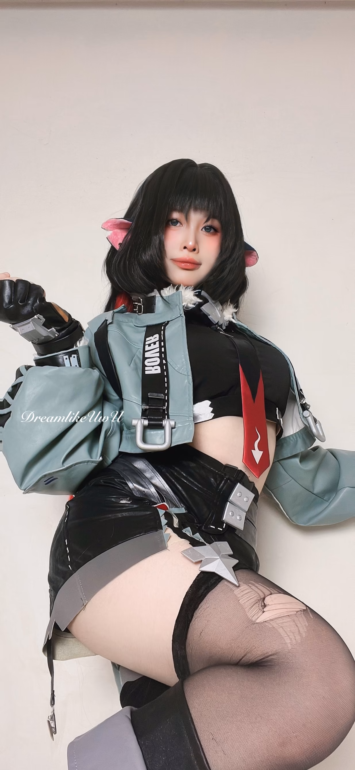 DreamlikeUwU as Jane Doe — cosplay photo 2 of 29