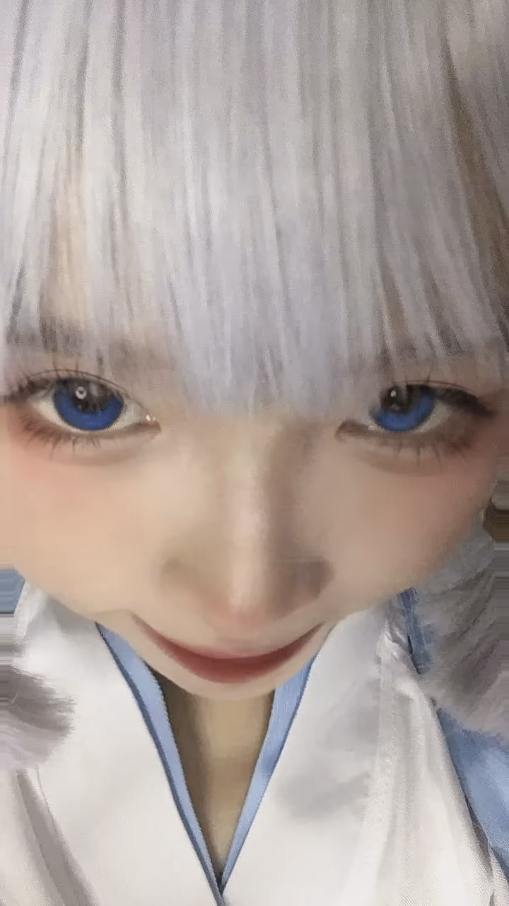 DreamlikeUwU as Kamisato Ayaka — cosplay photo 10 of 33