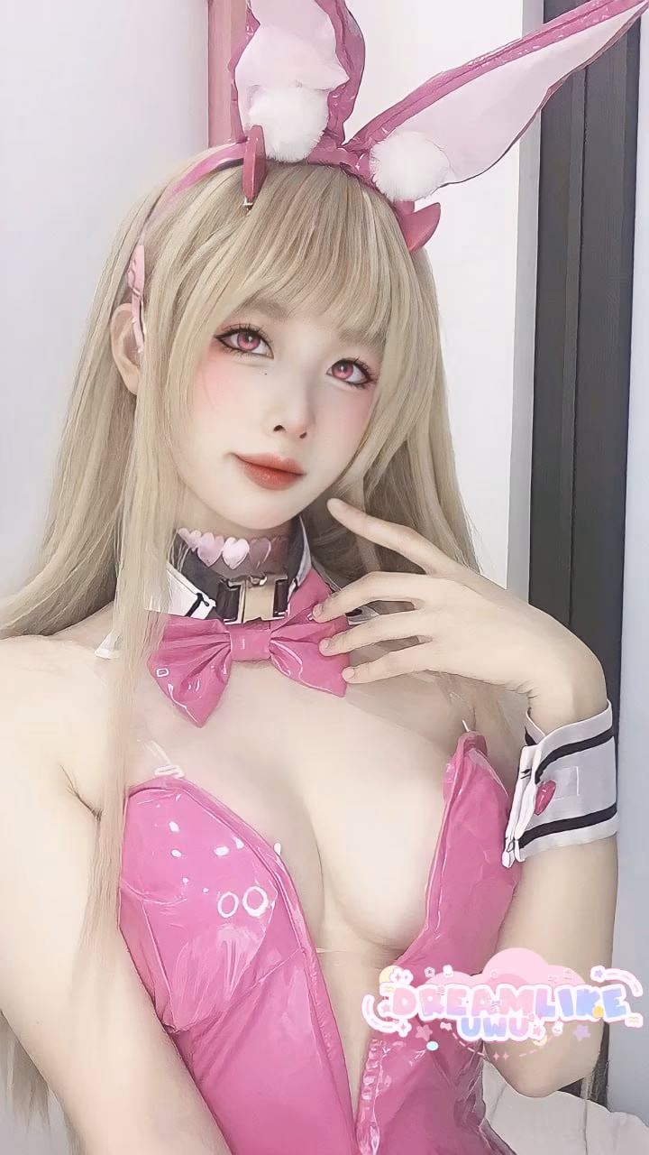 DreamlikeUwU as Viper — cosplay photo 11 of 35