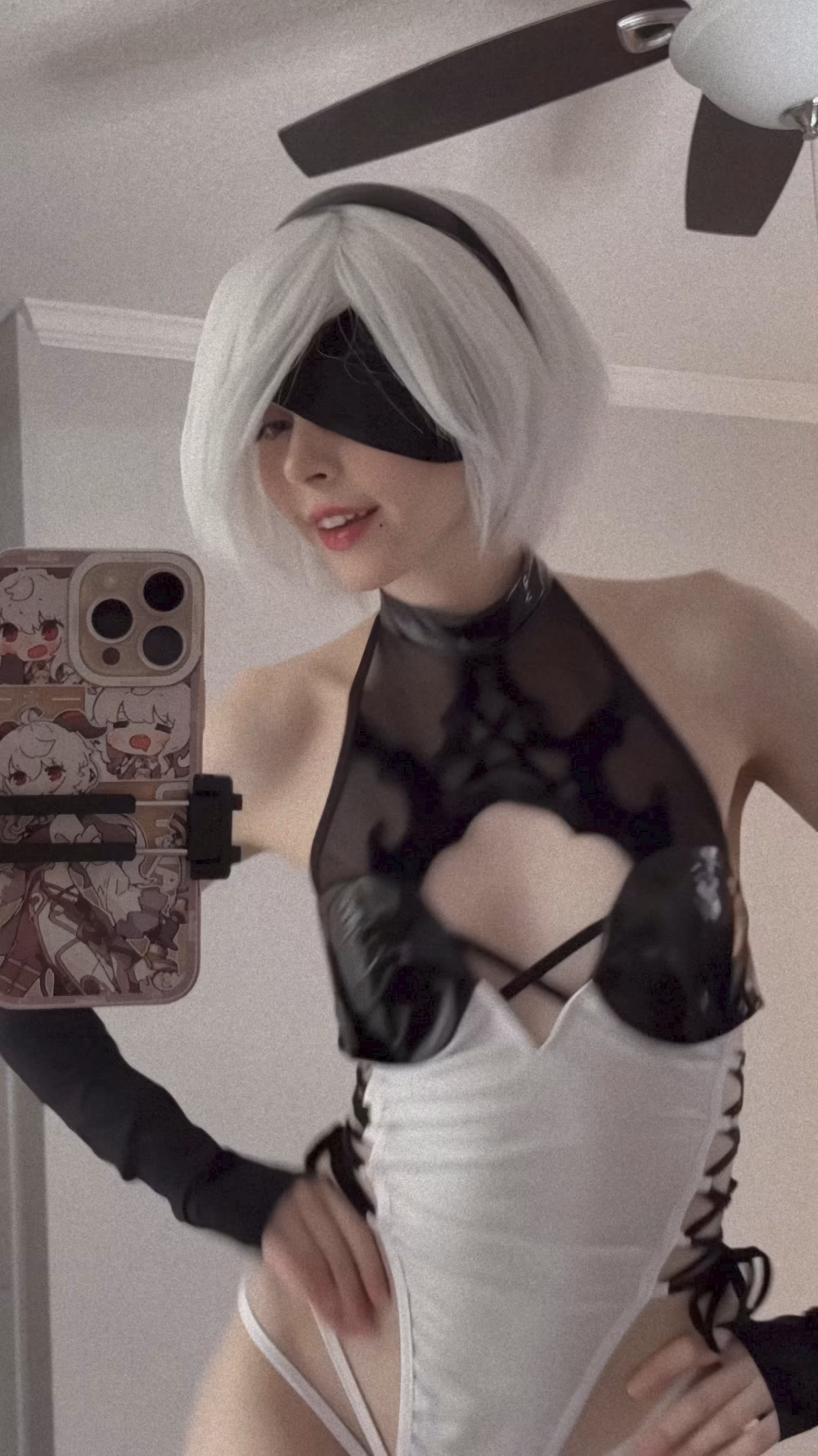 duckie.cos as 2B — cosplay photo 5 of 8
