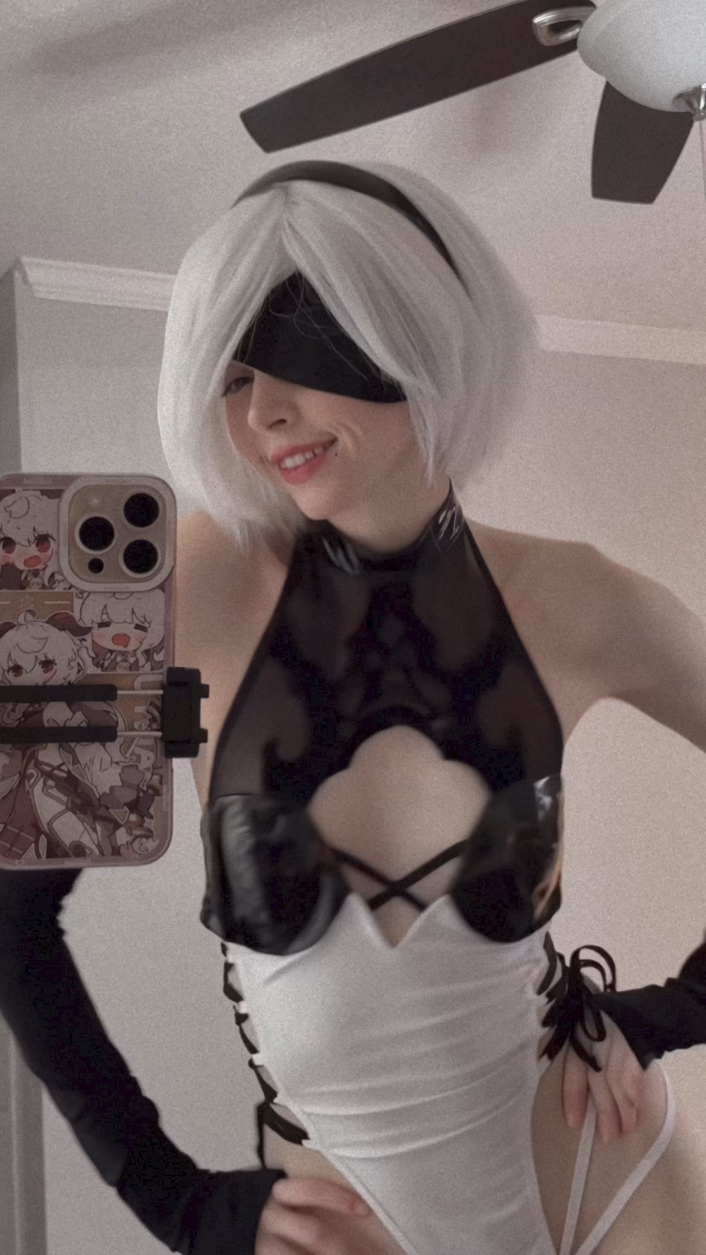 duckie.cos as 2B — cosplay photo 7 of 8