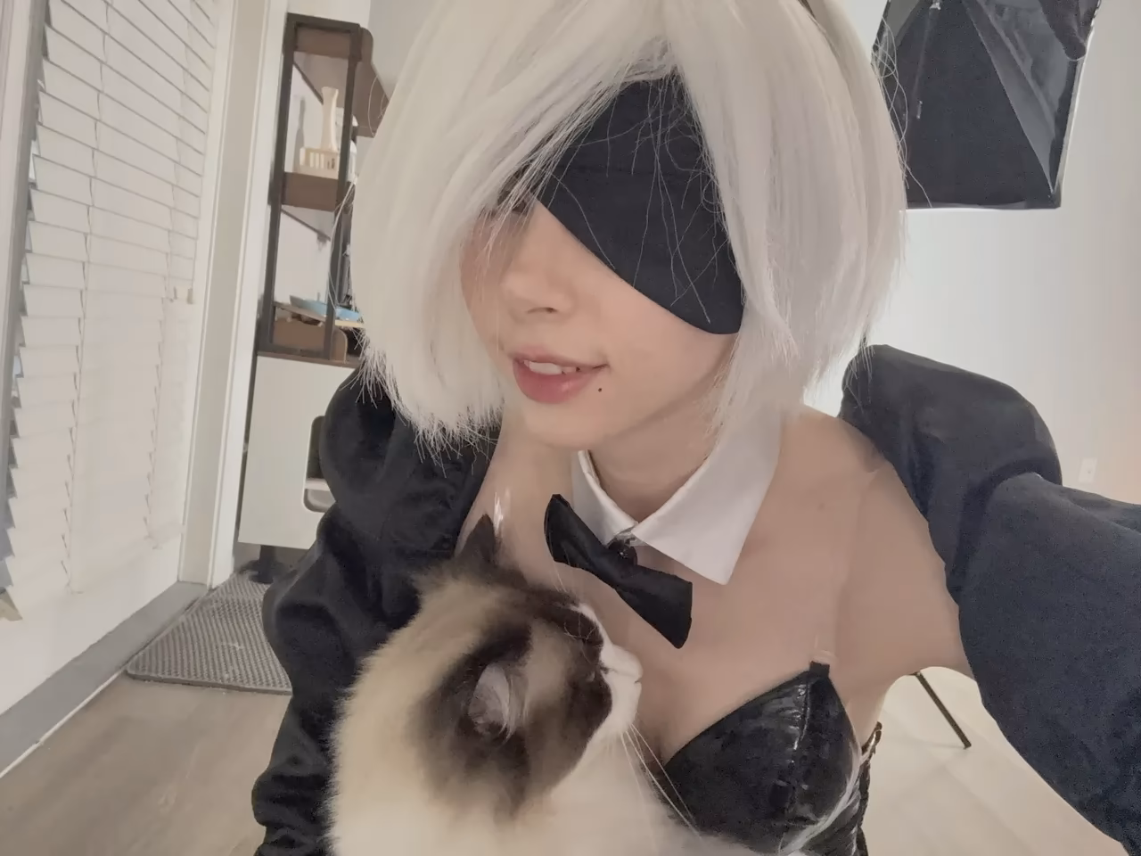 duckie.cos as 2B — cosplay photo 18 of 21
