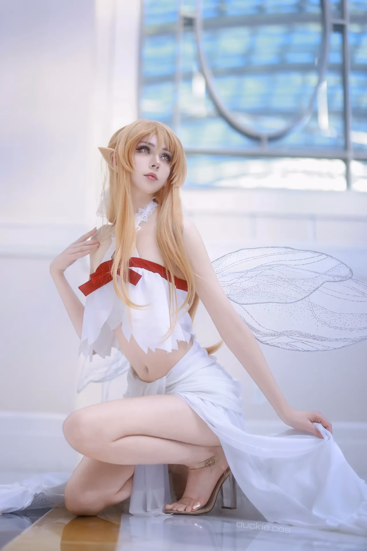 duckie.cos as Asuna Yuuki — cosplay photo 2 of 19
