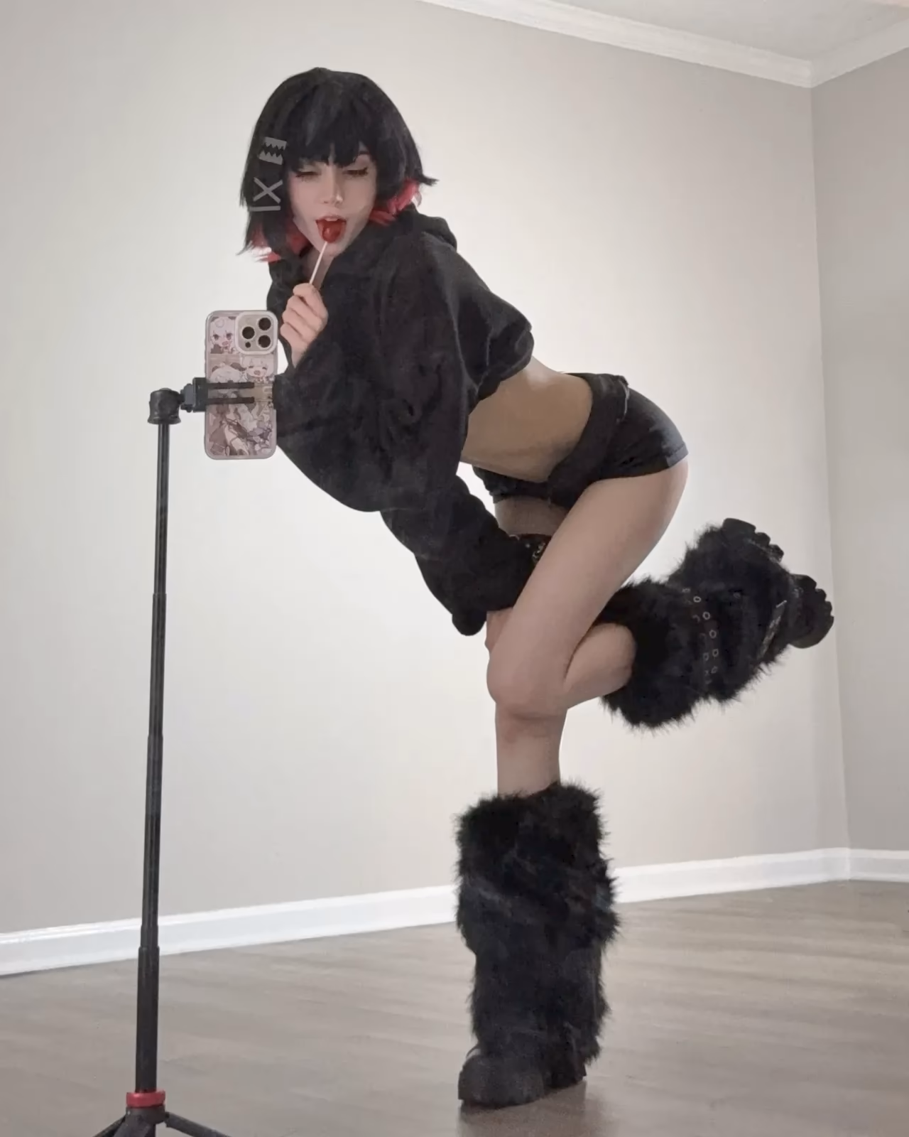 duckie.cos as Ellen Joe — cosplay photo 12 of 19