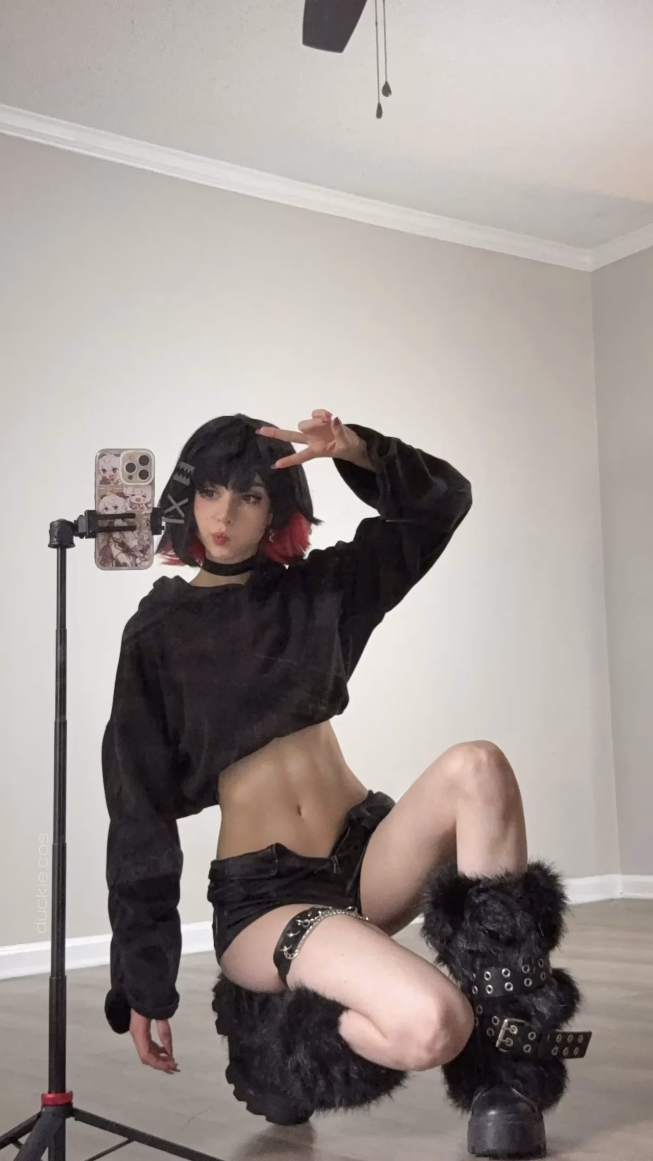 duckie.cos as Ellen Joe — cosplay photo 18 of 19