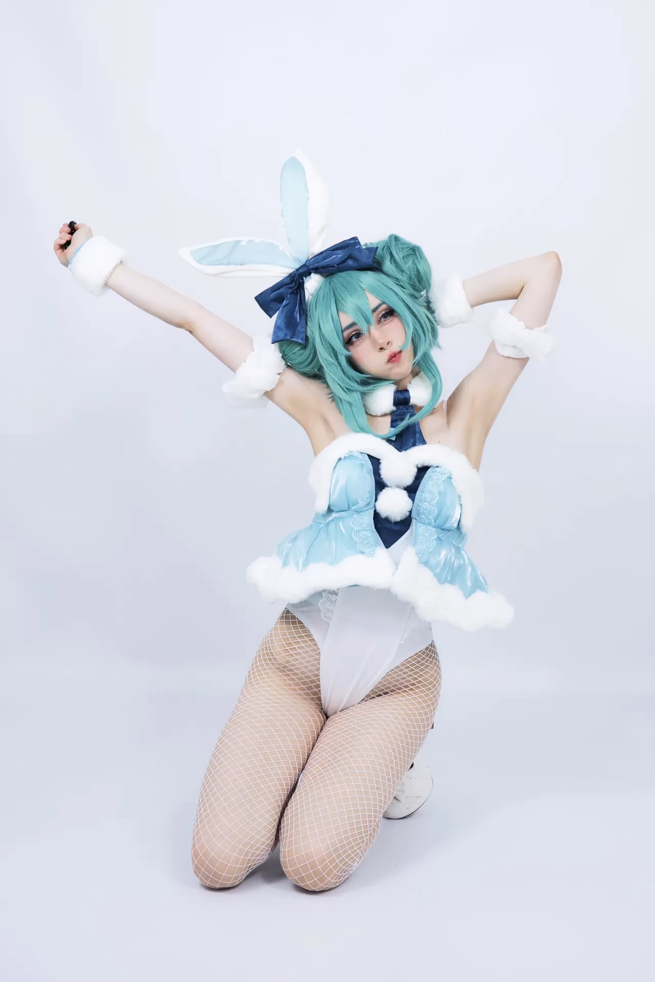 duckie.cos as Hatsune Miku — cosplay photo 15 of 40