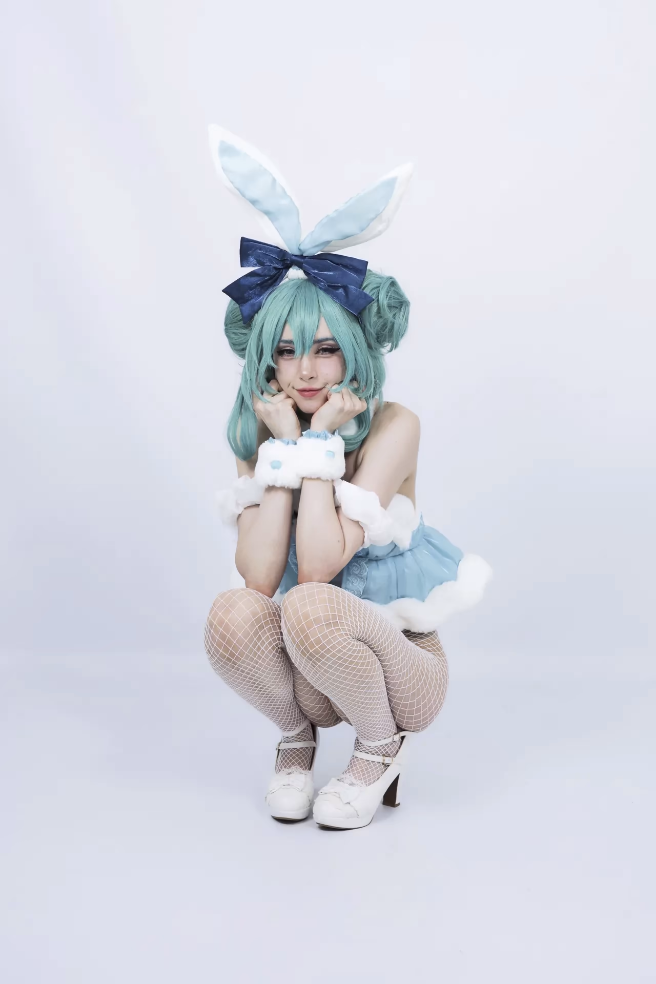 duckie.cos as Hatsune Miku — cosplay photo 21 of 40
