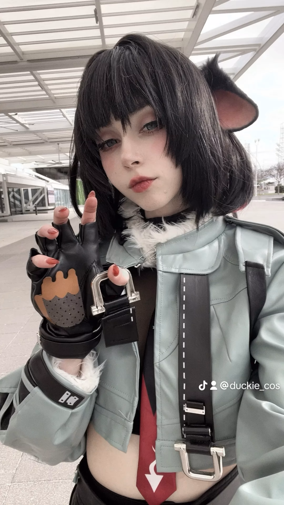 duckie.cos as Jane Doe — cosplay photo 15 of 15