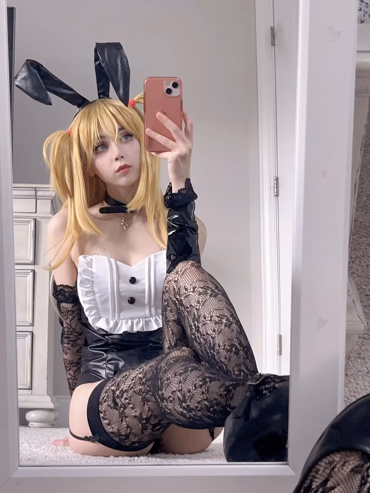 duckie.cos as Misa Amane — cosplay photo 18 of 23
