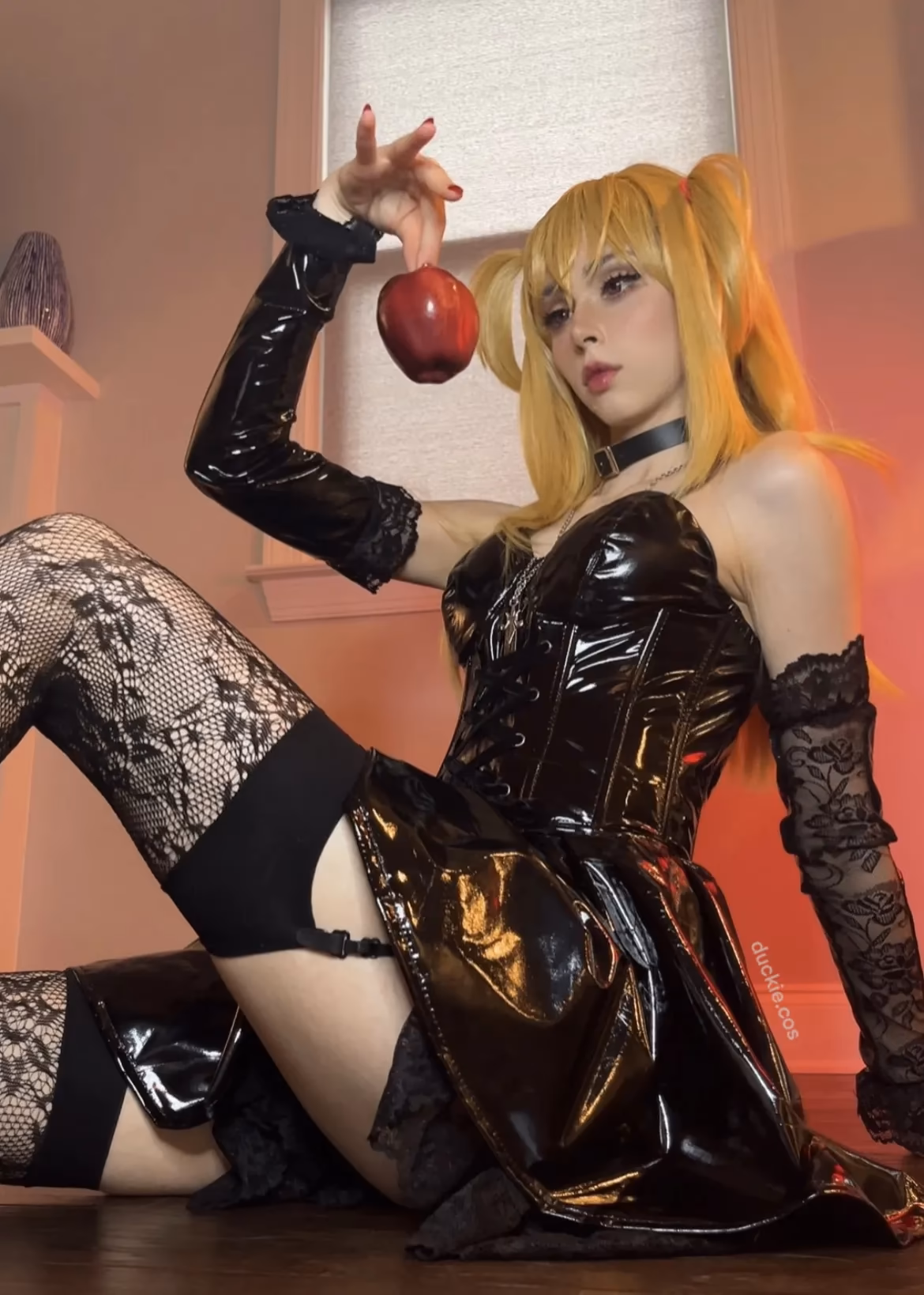 duckie.cos as Misa Amane — cosplay photo 12 of 19