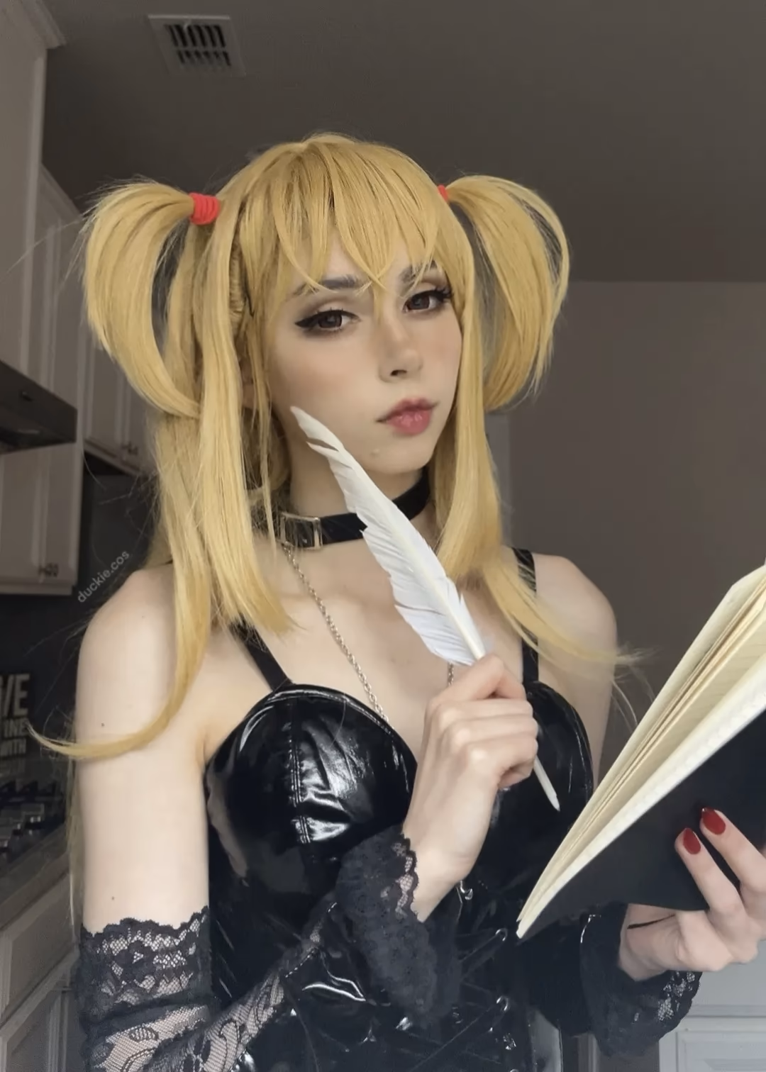 duckie.cos as Misa Amane — cosplay photo 16 of 19