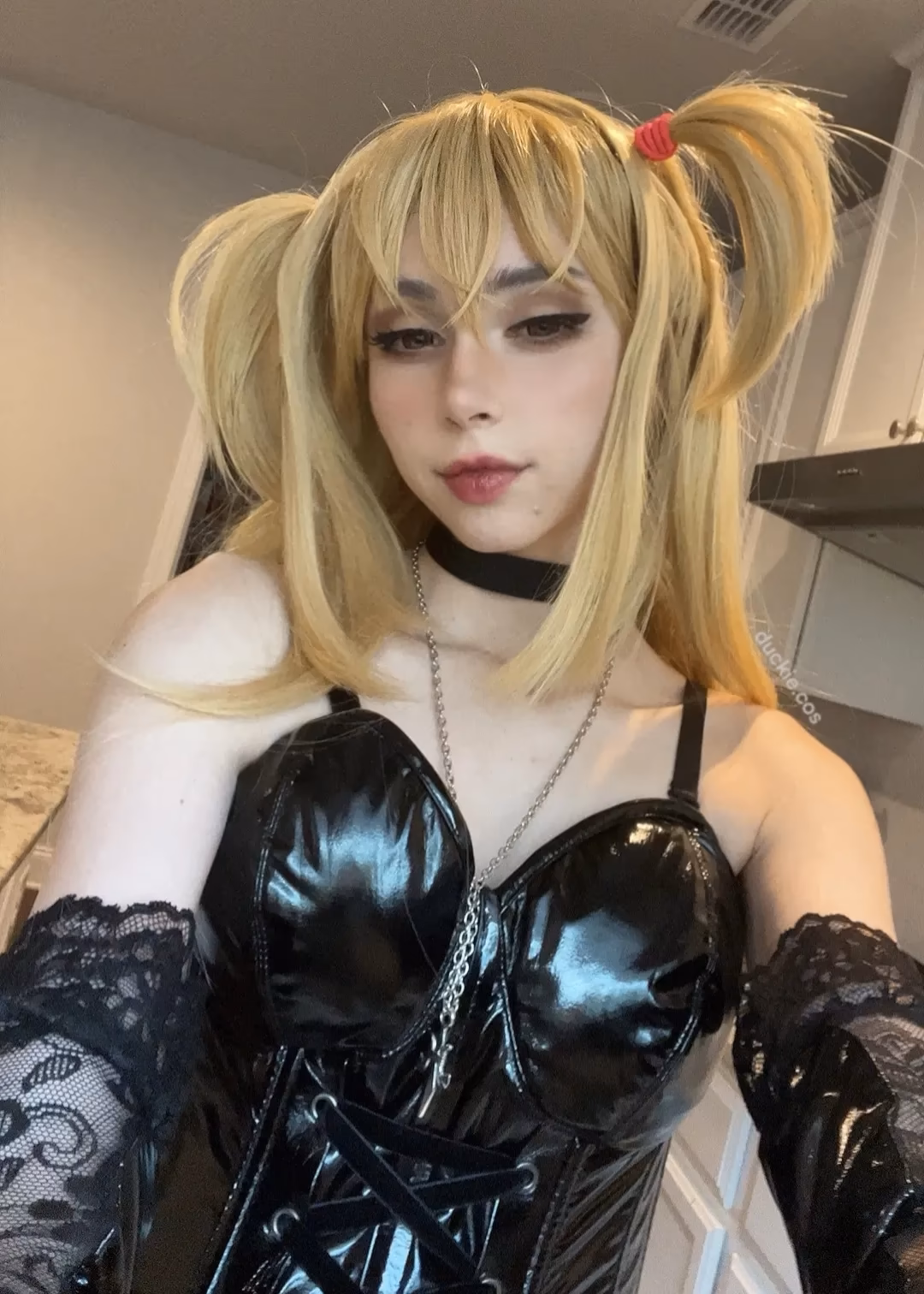 duckie.cos as Misa Amane — cosplay photo 17 of 19