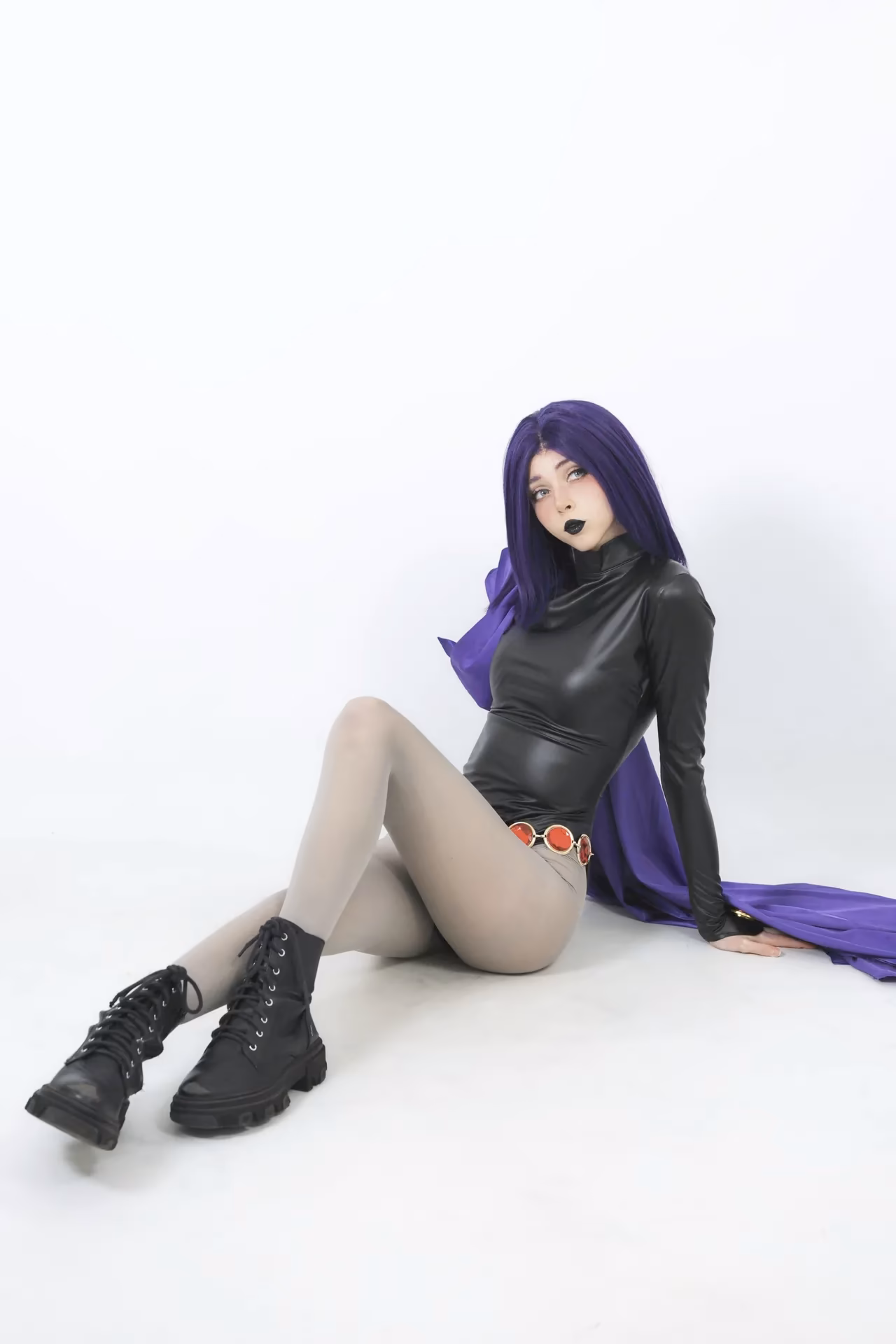 duckie.cos as Raven — cosplay photo 8 of 29