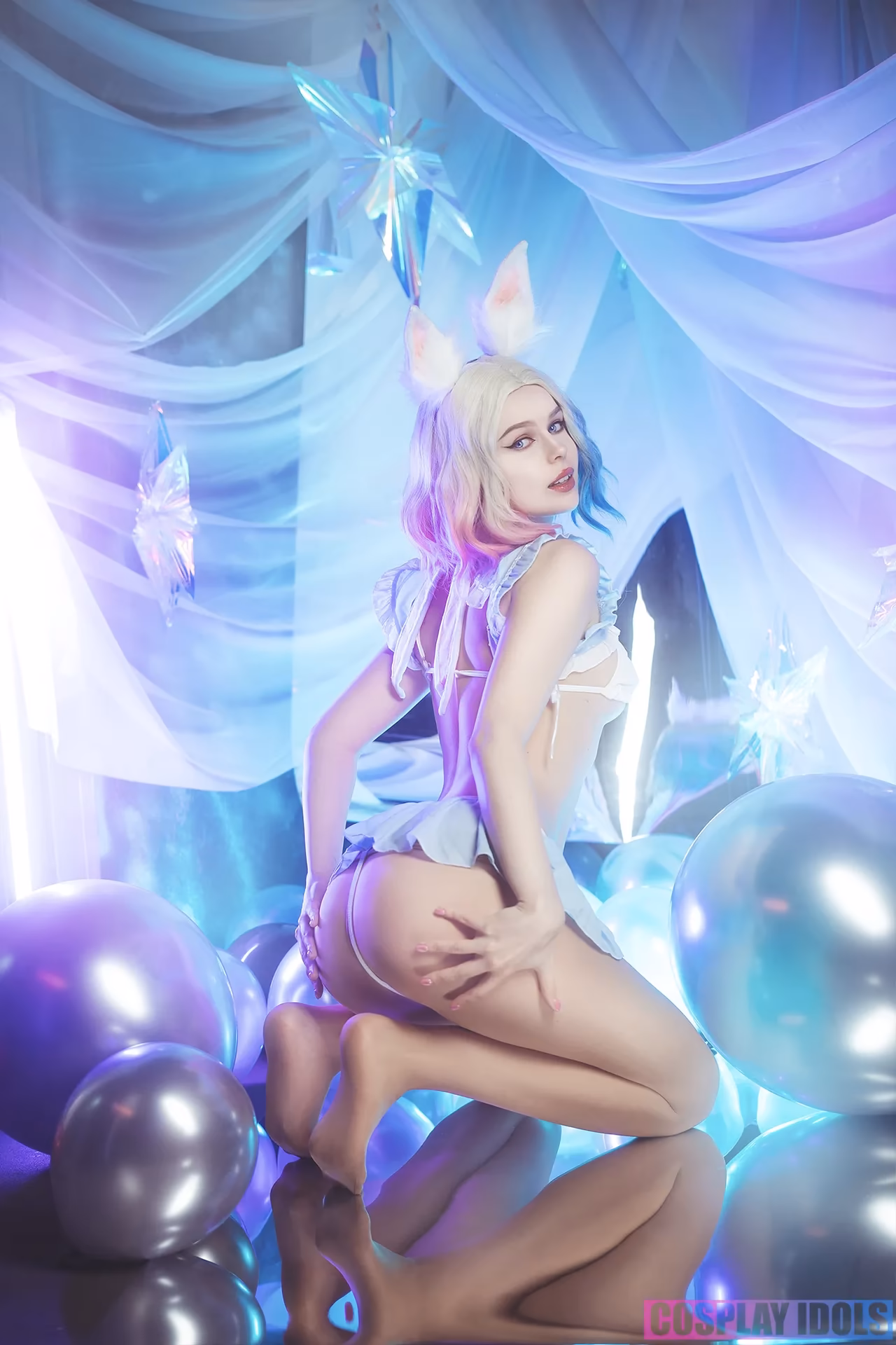E_Katn as Harley Quinn — cosplay photo 14 of 30