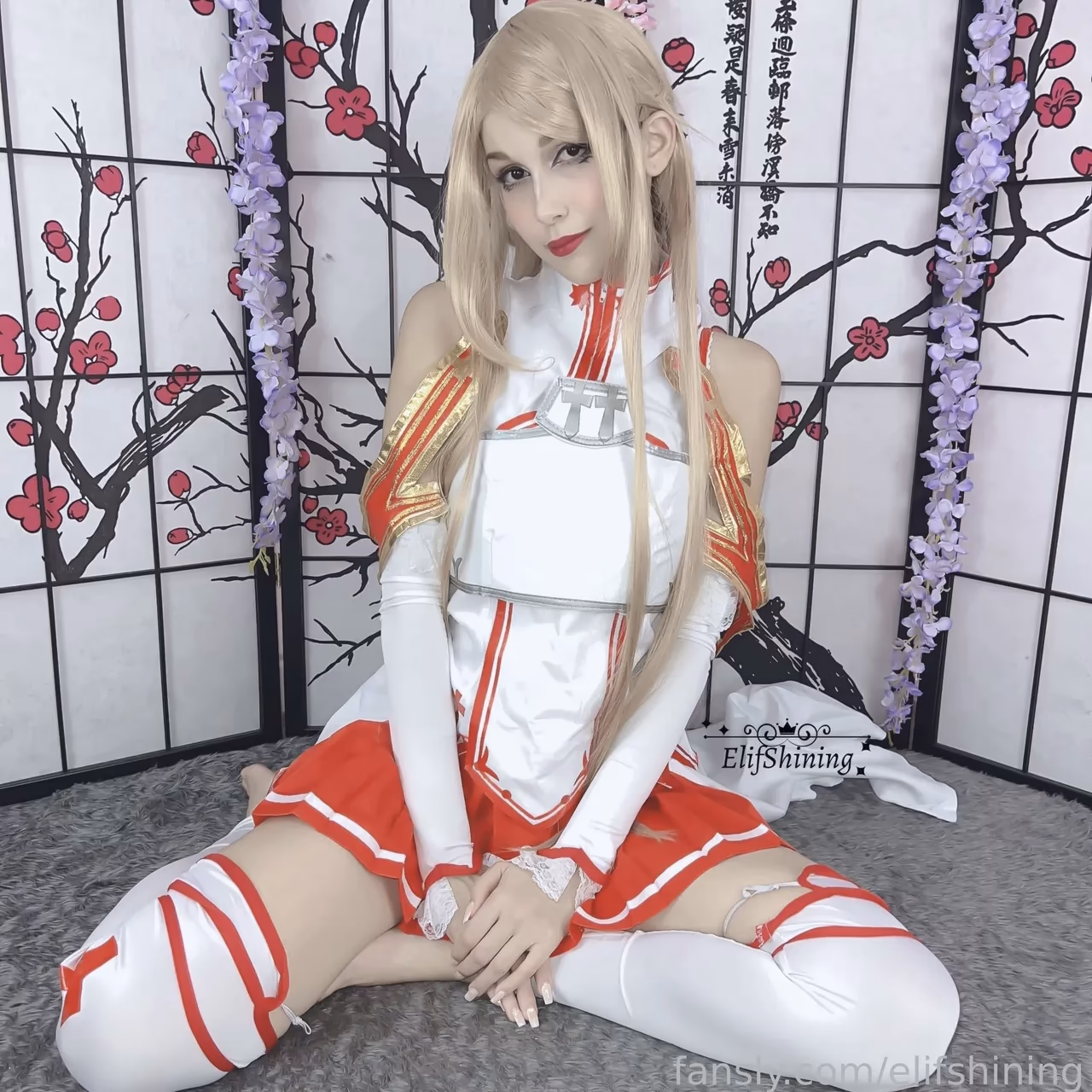 Eli Fshining as Asuna Yuuki — cosplay photo 1 of 7