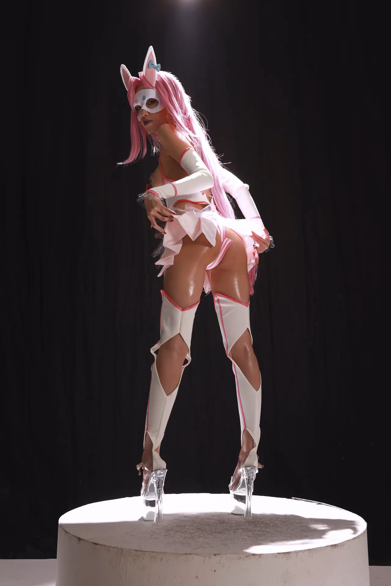 Elizamiaomiao as Ingrid — cosplay photo 7 of 67