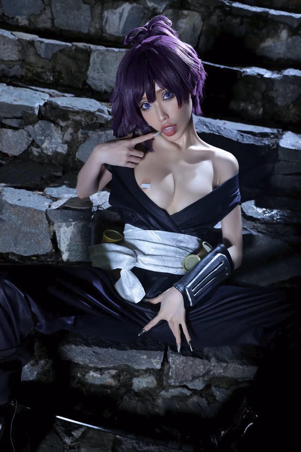 Elizamiaomiao as Yuzuriha — cosplay photo 12 of 96